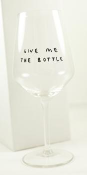 Weinglas mit Aufdruck 'Give'
